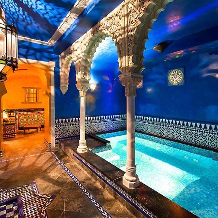 Hotel Manos Premier Saint-Gilles Екстериор снимка