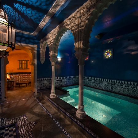 Hotel Manos Premier Saint-Gilles Екстериор снимка