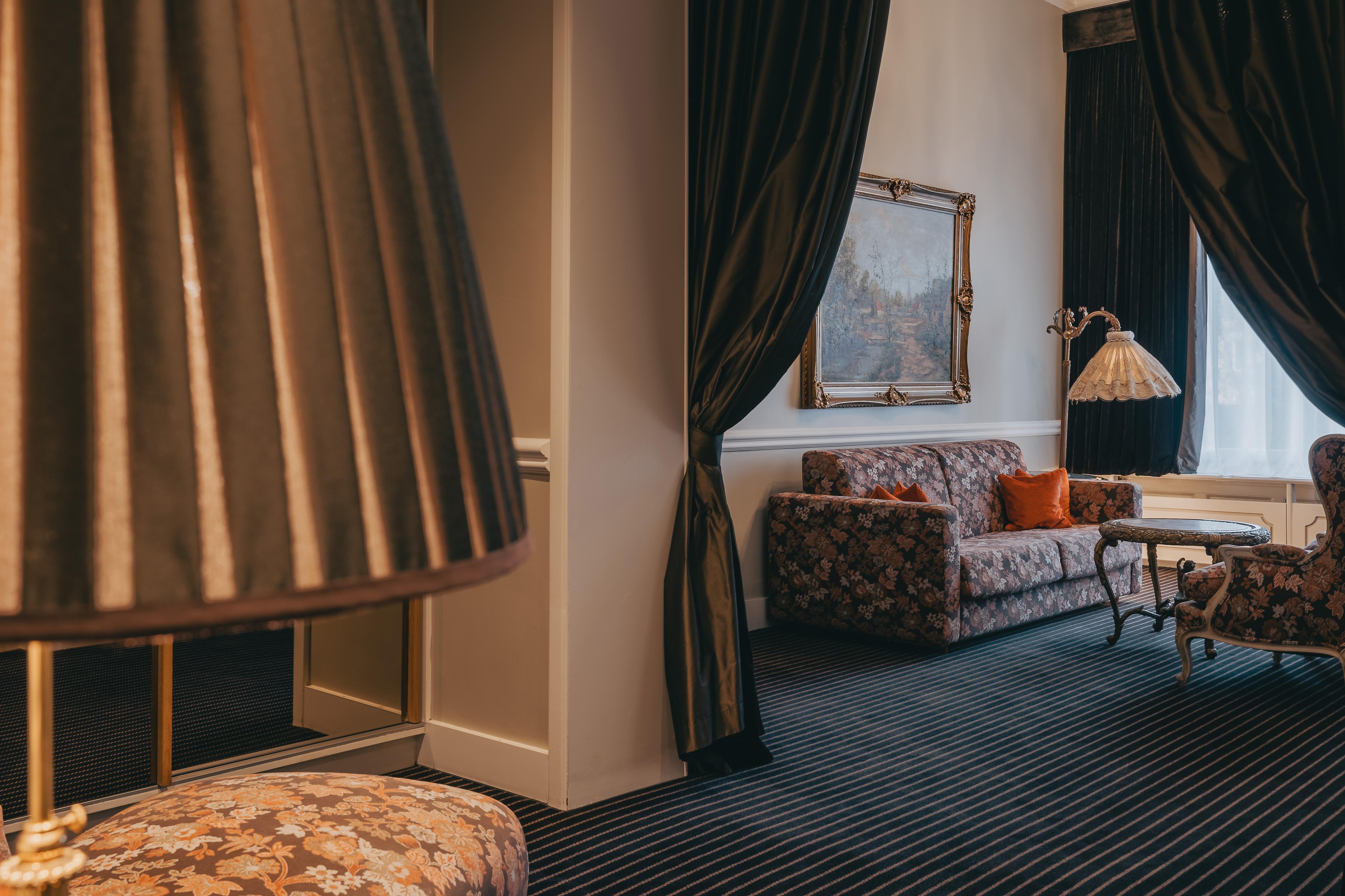 Hotel Manos Premier Saint-Gilles Екстериор снимка