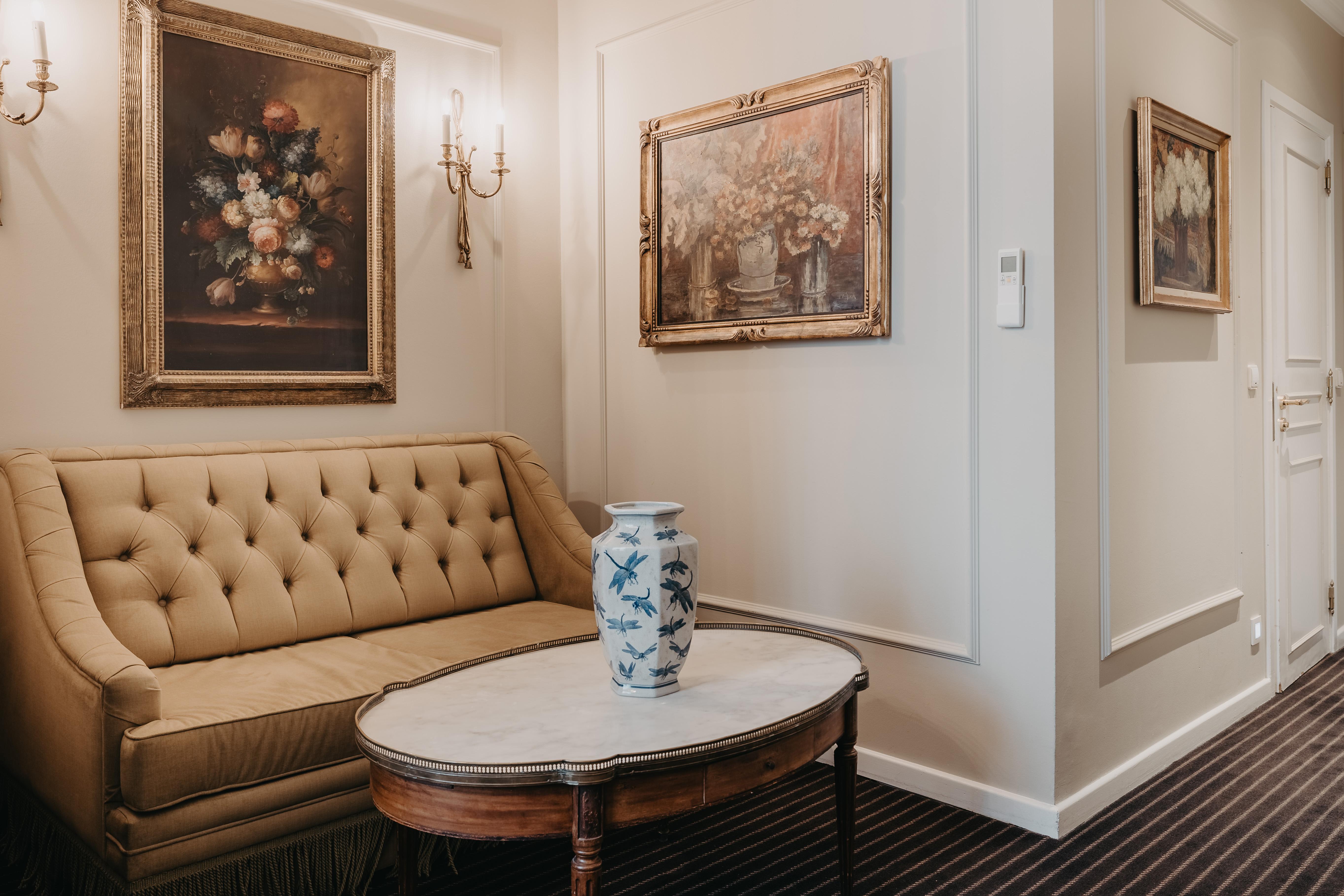 Hotel Manos Premier Saint-Gilles Екстериор снимка