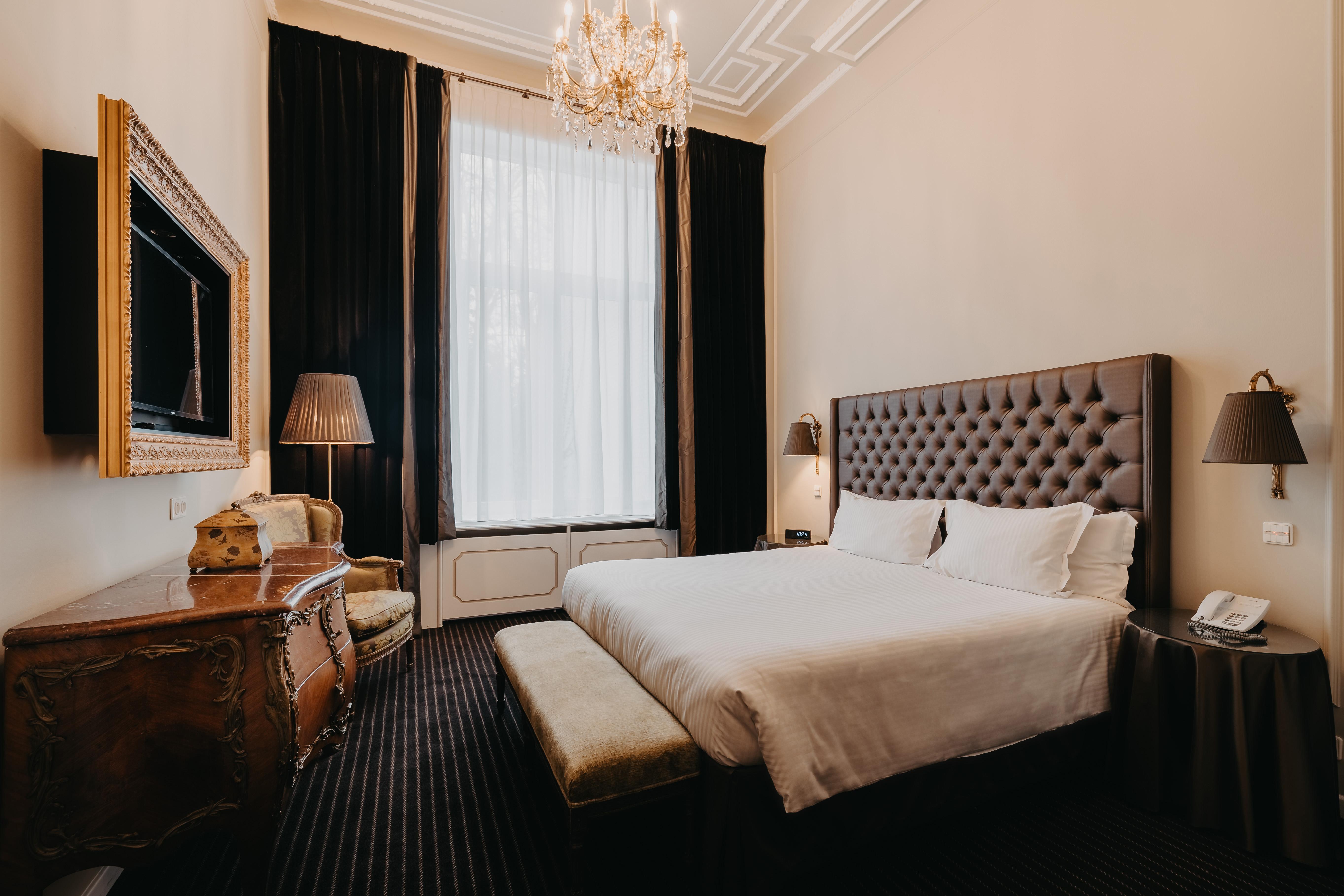 Hotel Manos Premier Saint-Gilles Екстериор снимка