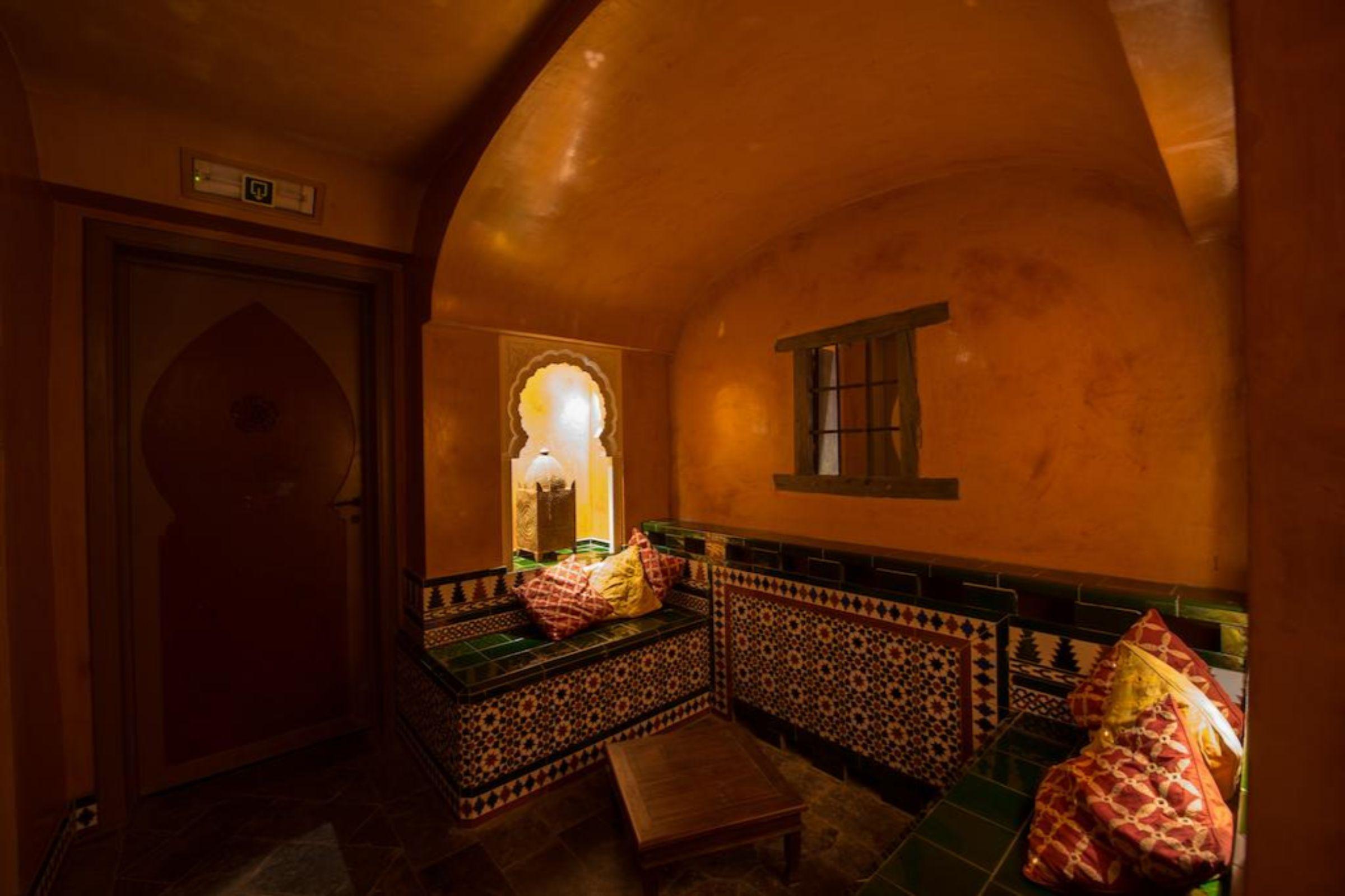 Hotel Manos Premier Saint-Gilles Екстериор снимка
